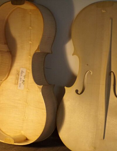 Caisse de résonance, table et barre d'harmonie - Olivier Flajollet, luthier à La Rochelle